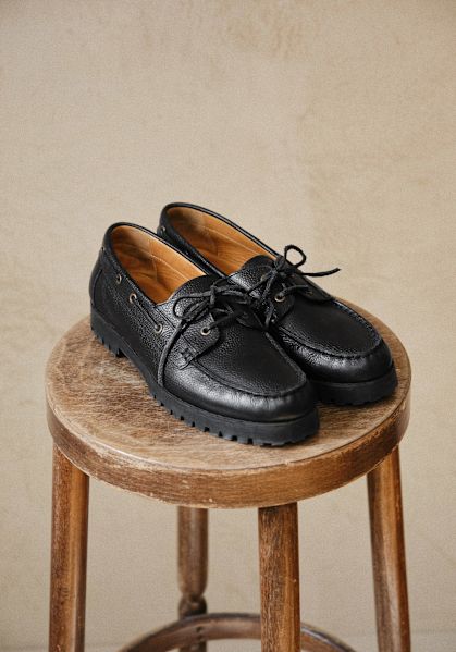 Clarks - Wallabee Loafers - Maple Suede - Leather - Sézane