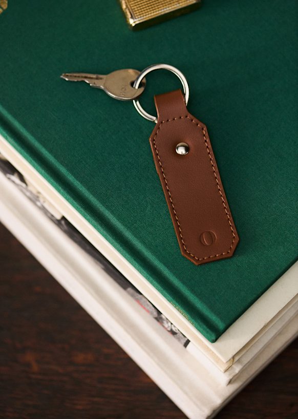 Harlan Keychain - Chocolate - Bovine leather - Sézane