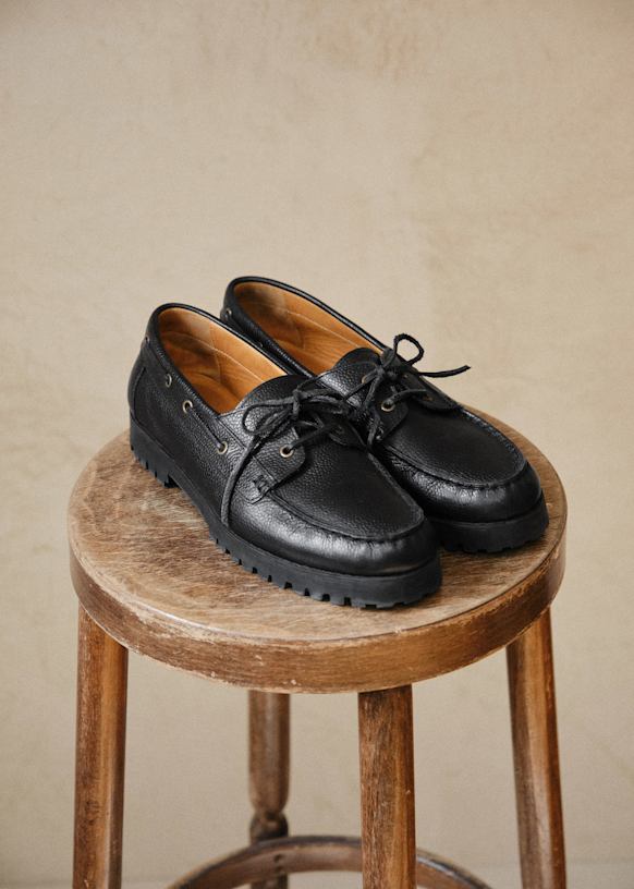 Chaussures Berko Cuir Grainé Noir Cuir bovin Octobre Éditions