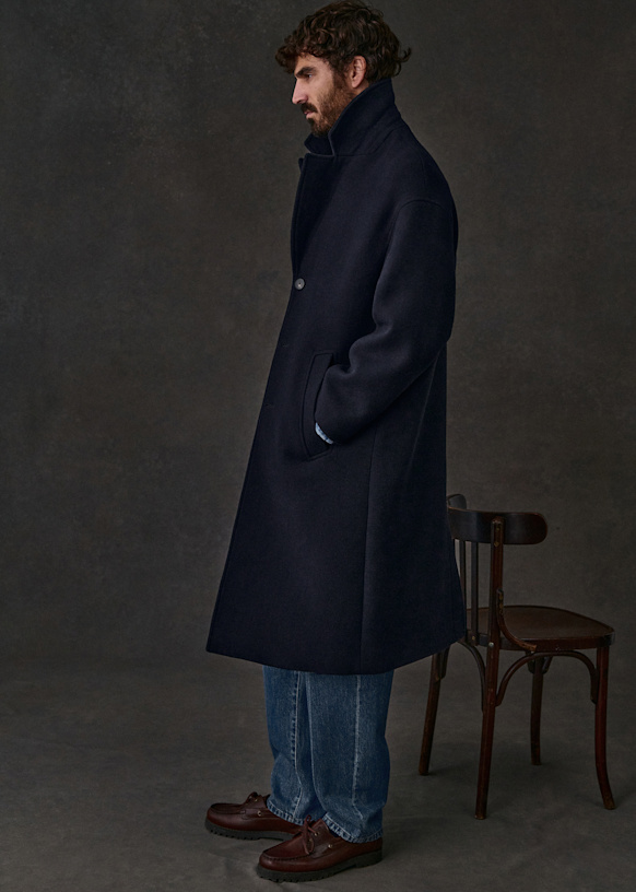 Coat Hugh