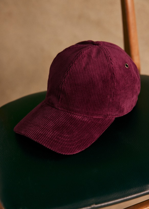 Casquette velours milleraies, très jolie couleur rouille