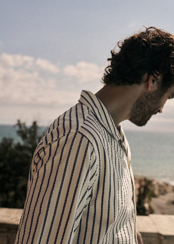Holt Seersucker Shirt - White Navy Stripes - Organic cotton