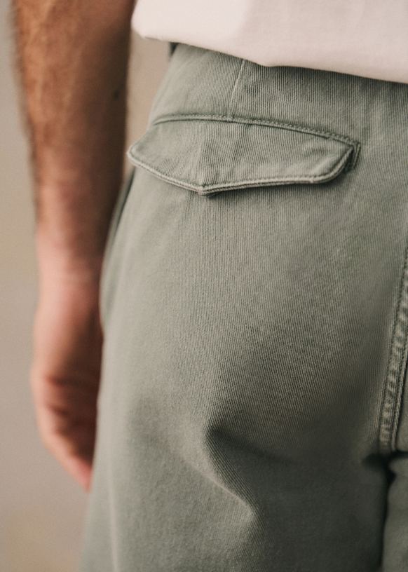 Shane Trousers - Faded green - Organic Cotton - Octobre Éditions Shane Trousers - Faded green - Organic Cotton - Octobre Éditions