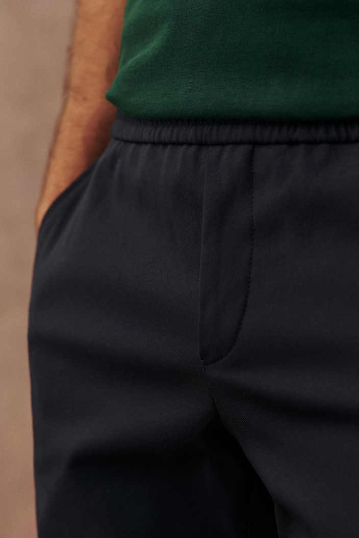 Classic bottoms: Trousers, chinos, shorts, jeans | Menswear | Octobre ...