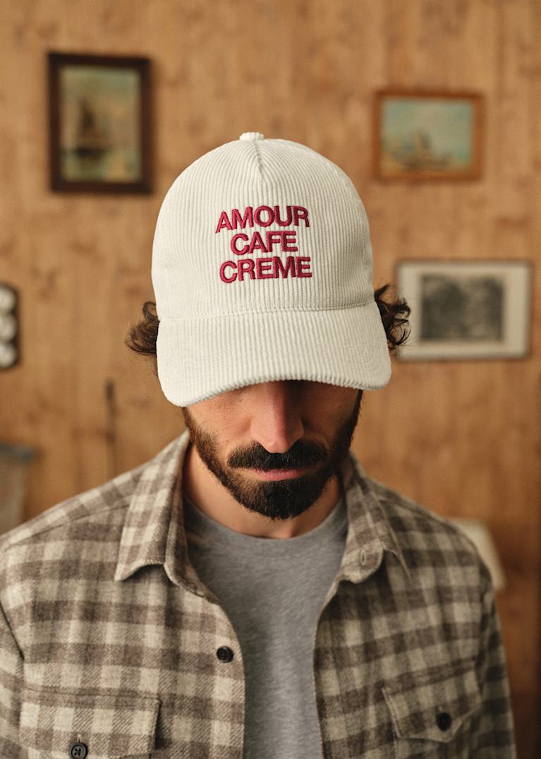 Caps | Menswear | Octobre Editions